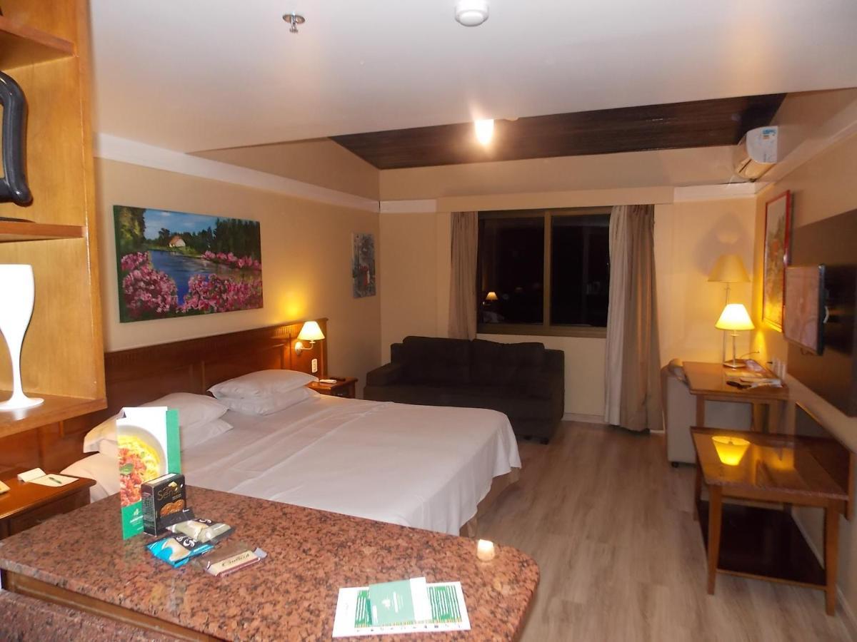 Apart-Hotel Em Gramado, Padrao 4 Estrelas, No Centro Eksteriør bilde